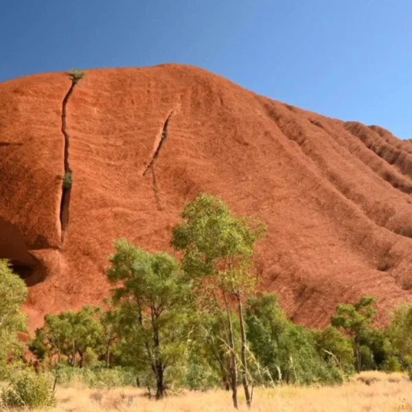 Uluru Base Walk